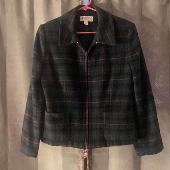 Casual Corner Annex Warm Stylish Coat - Picture 3 of 6